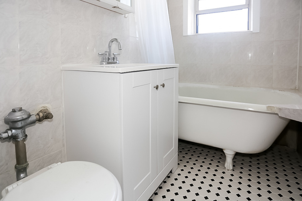3267 W Wrightwood Avenue - Photo 11