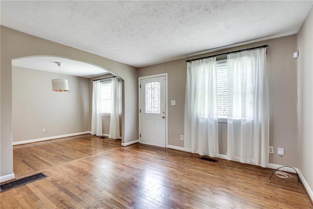 1424 Hosea L Williams Drive Ne - Photo 8