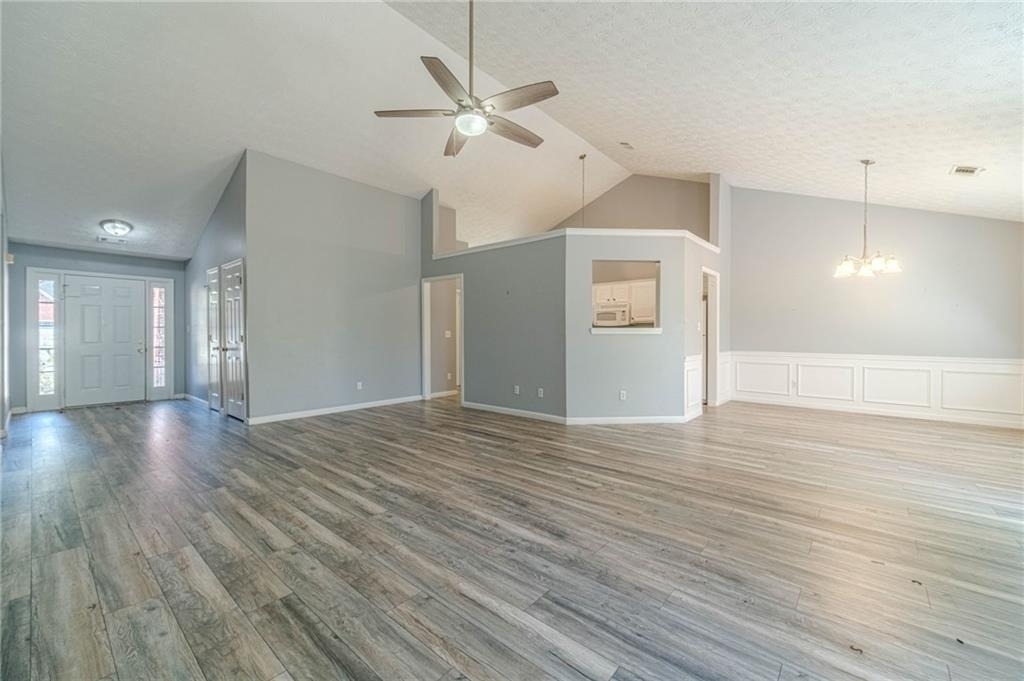1617 Amhearst Walk Road - Photo 5