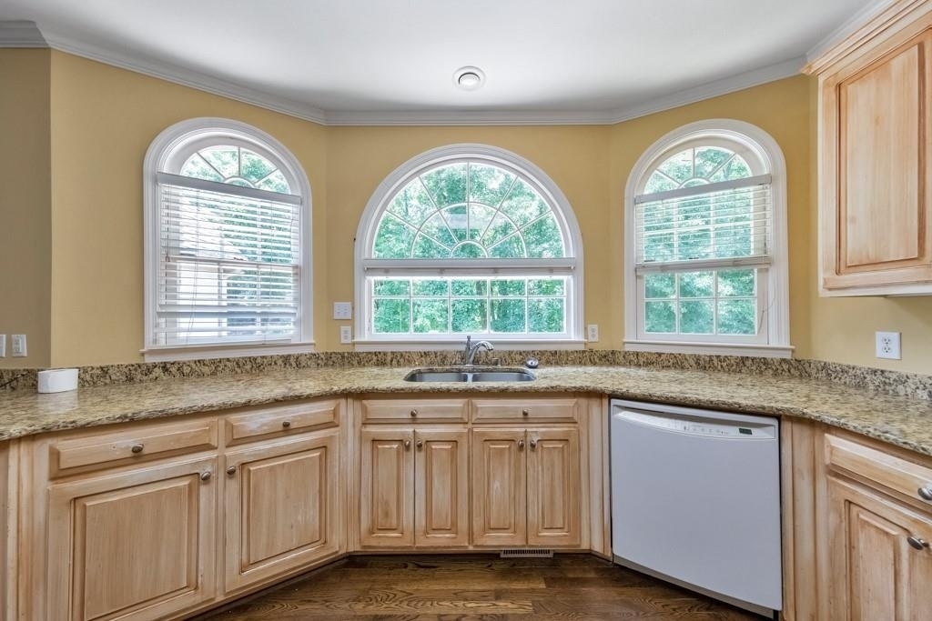5321 Edgerton Drive - Photo 11
