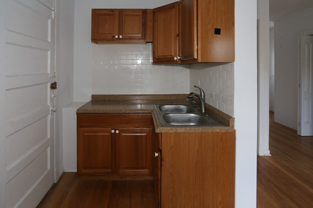 3257 W Wrightwood Avenue - Photo 1