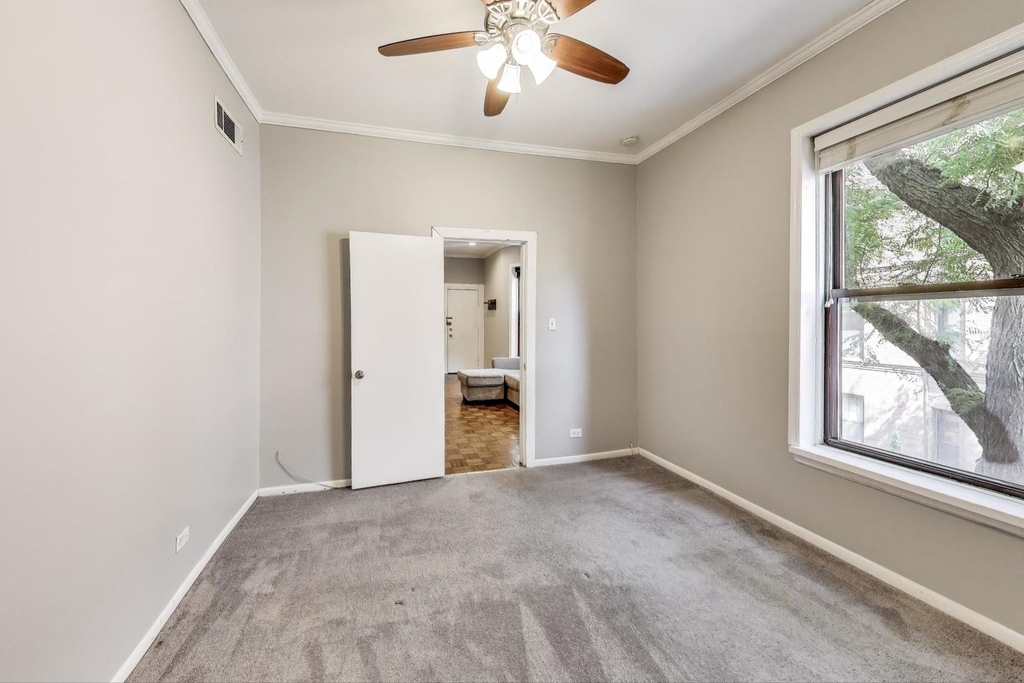 749 W California Terrace - Photo 10