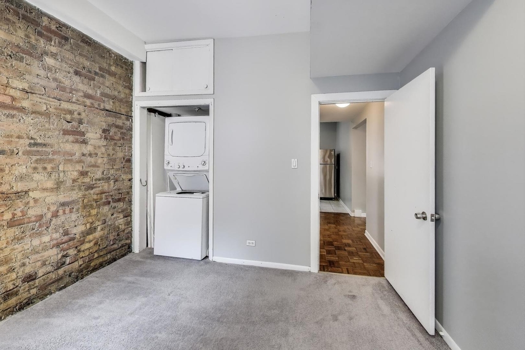 749 W California Terrace - Photo 8