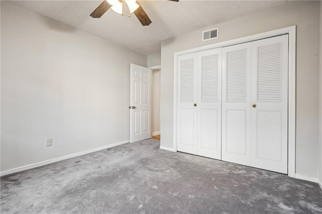 6851 Roswell Road - Photo 17