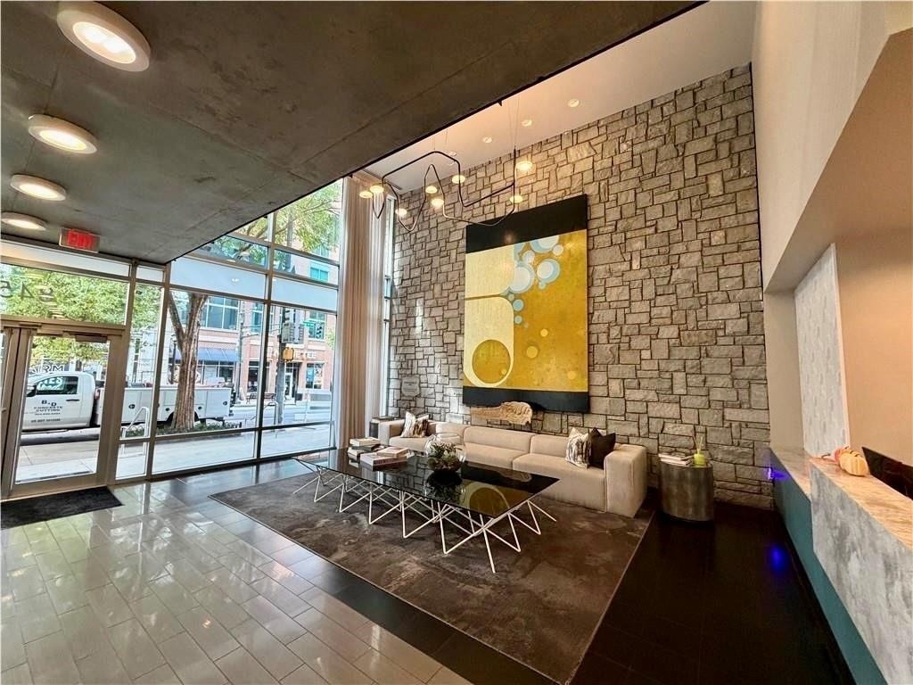 845 Spring Street Nw - Photo 1