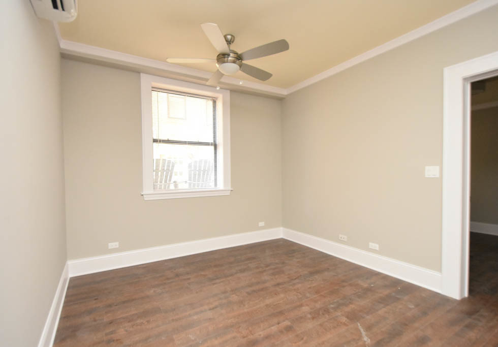817 W Lakeside Place - Photo 13