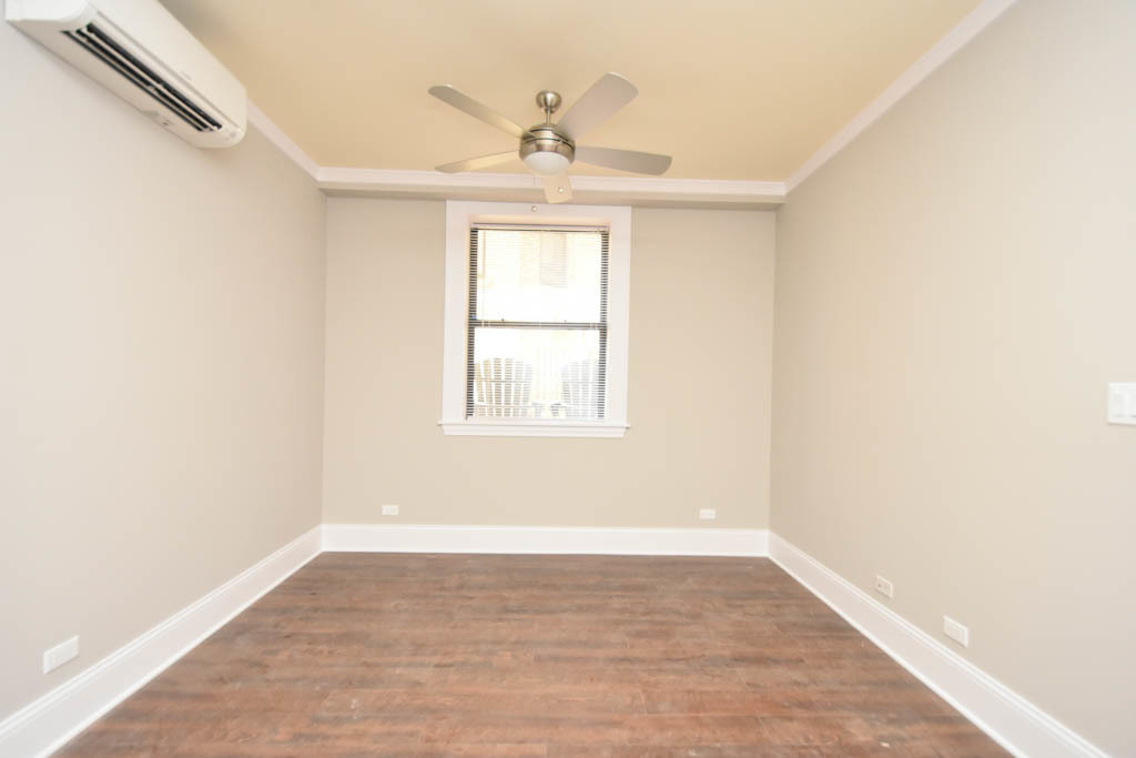 817 W Lakeside Place - Photo 12