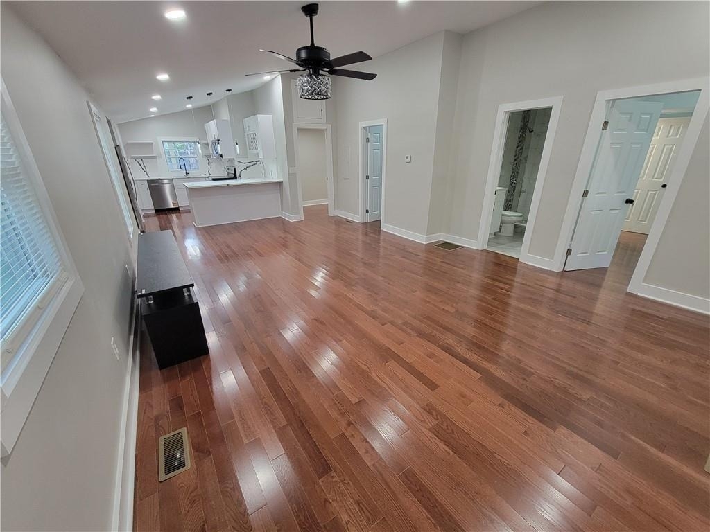 768 Fourth Street - Photo 5