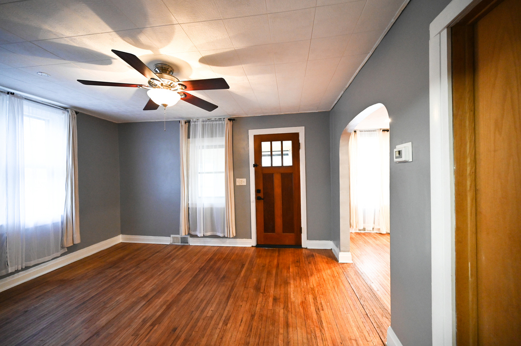 219 S 7th Street - Photo 6