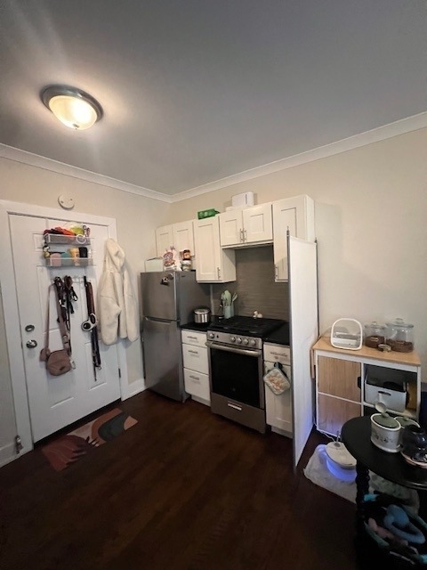 4226 N Clark Avenue - Photo 4