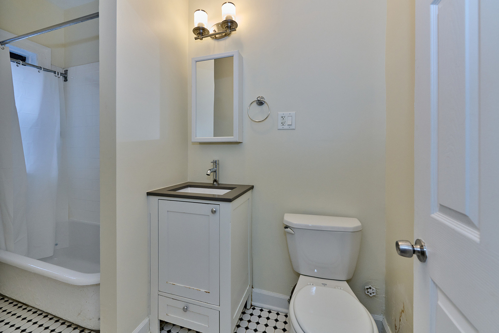 1355 W Touhy Avenue - Photo 12