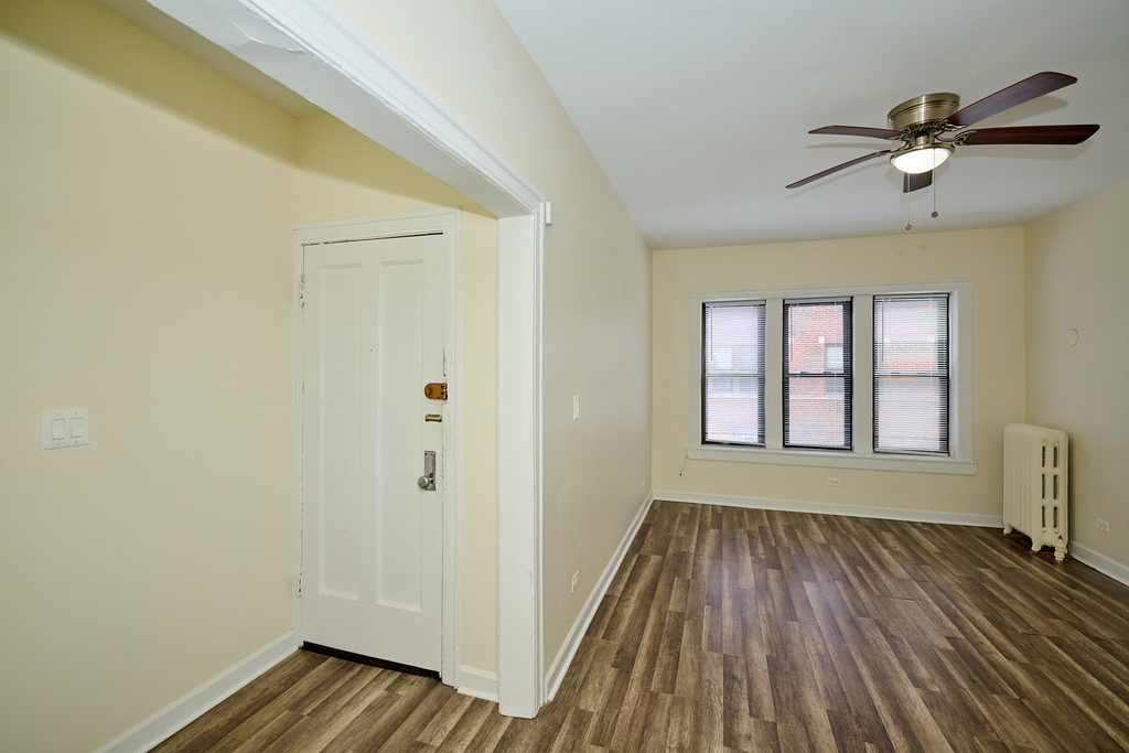 1355 W Touhy Avenue - Photo 1