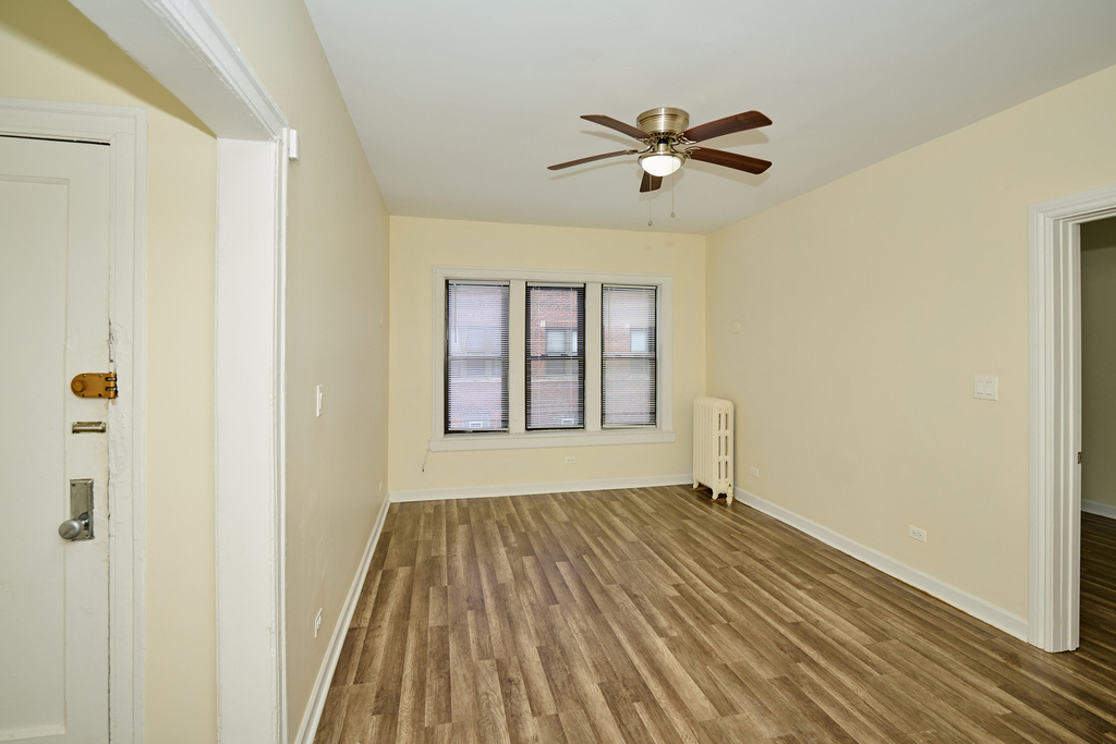 1355 W Touhy Avenue - Photo 2