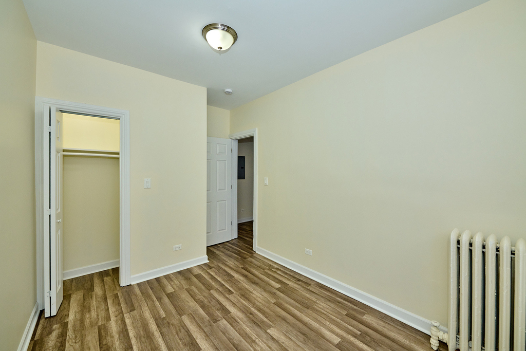 1355 W Touhy Avenue - Photo 7