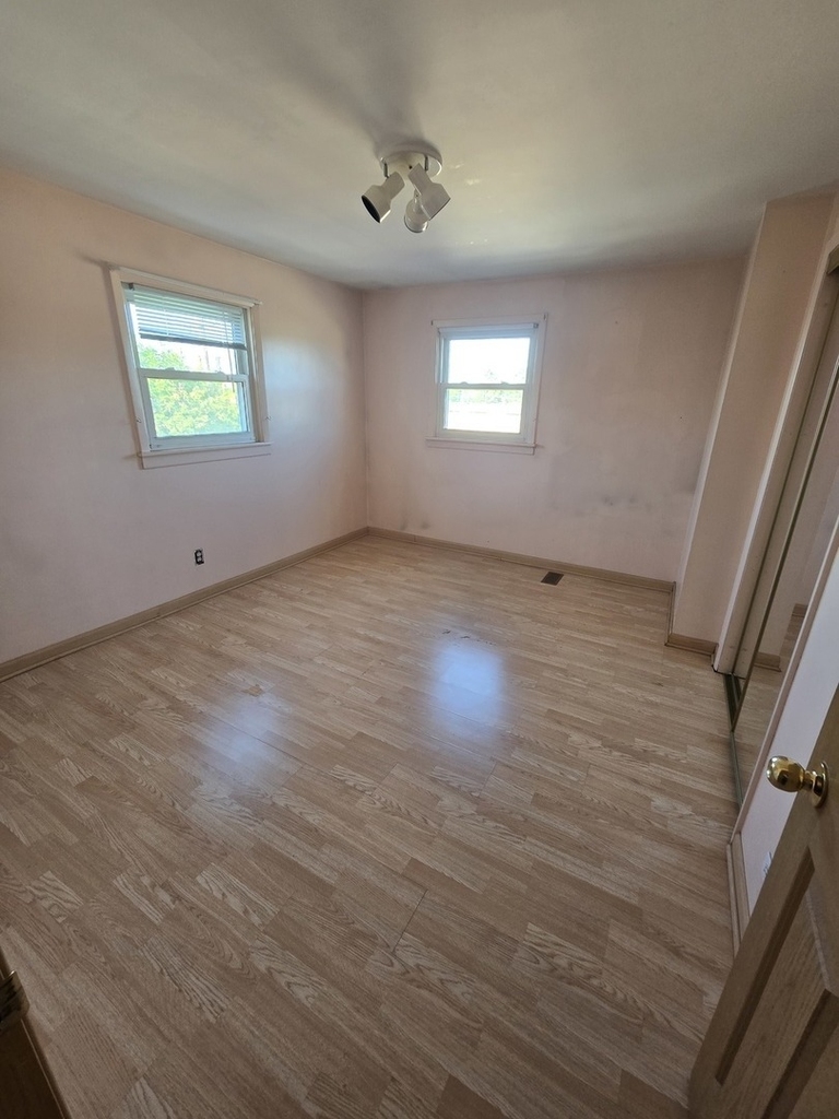7139 W 74th Place - Photo 19
