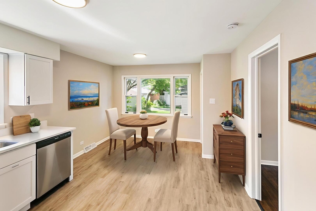 14214 Minerva Avenue - Photo 4