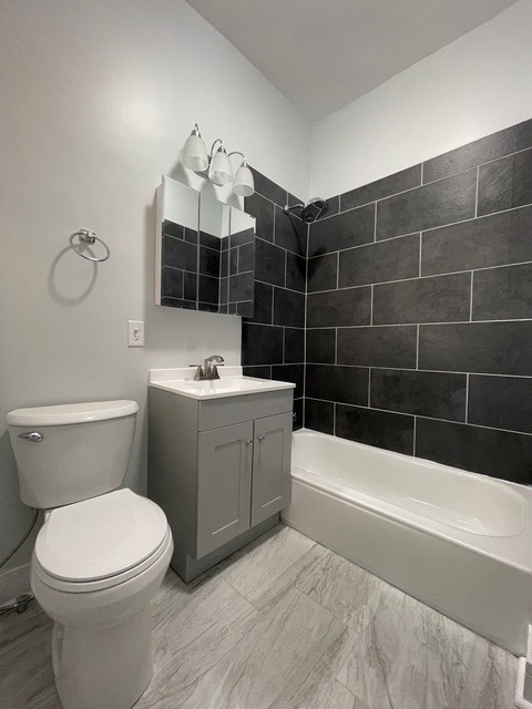 916 W 68th Street - Photo 11