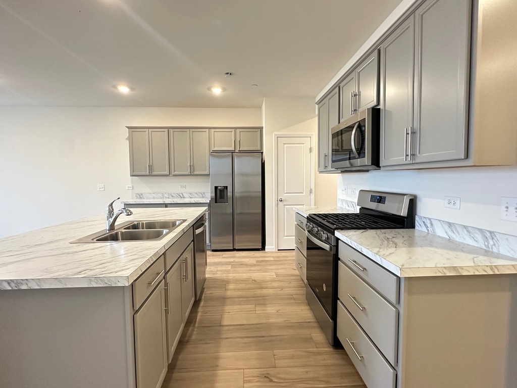 2204 Horseshoe Circle - Photo 4