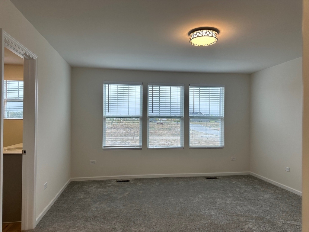 2204 Horseshoe Circle - Photo 8