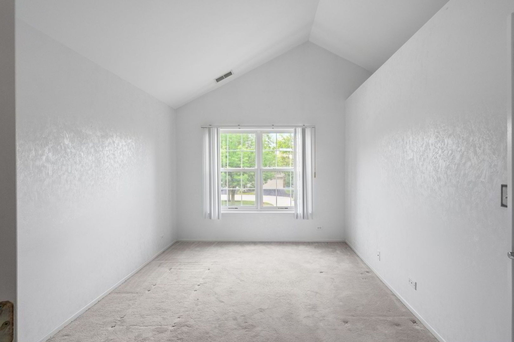 1632 Columbia Circle - Photo 11