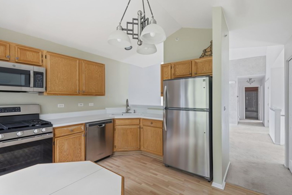 1632 Columbia Circle - Photo 9