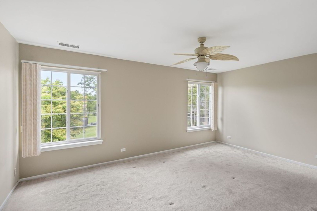 1632 Columbia Circle - Photo 5