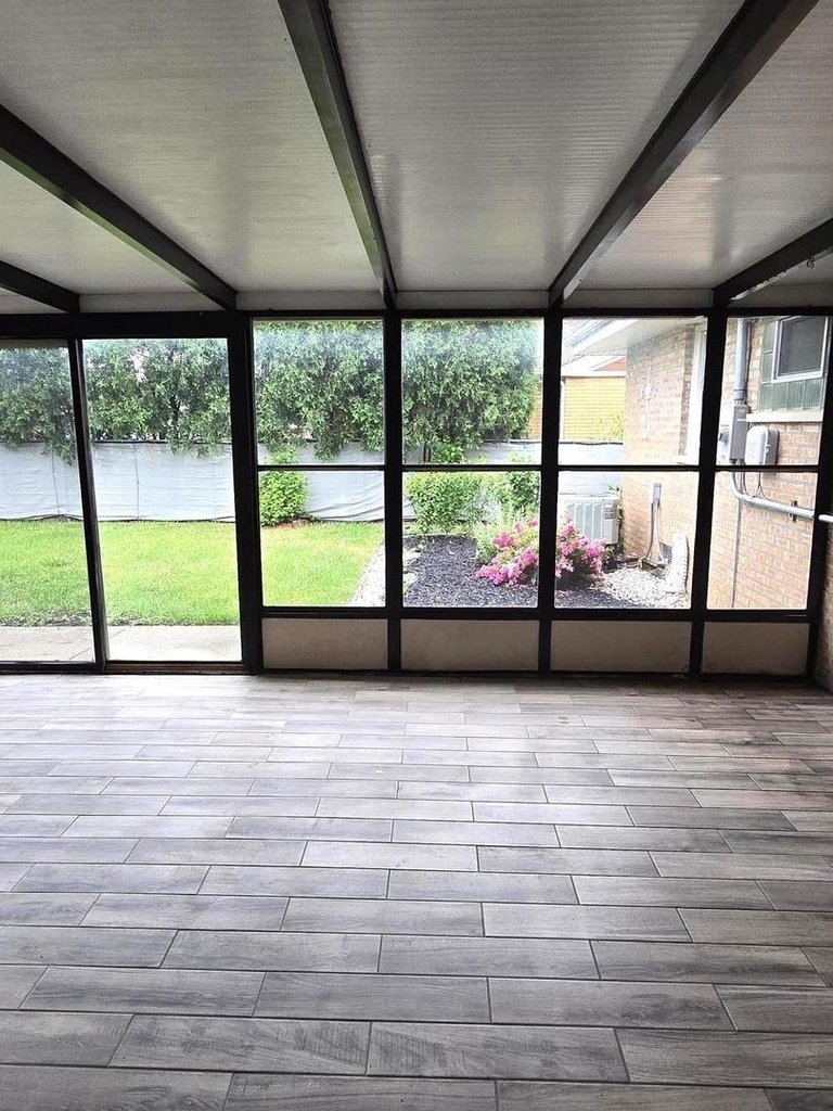 6101 W 82nd Place - Photo 17