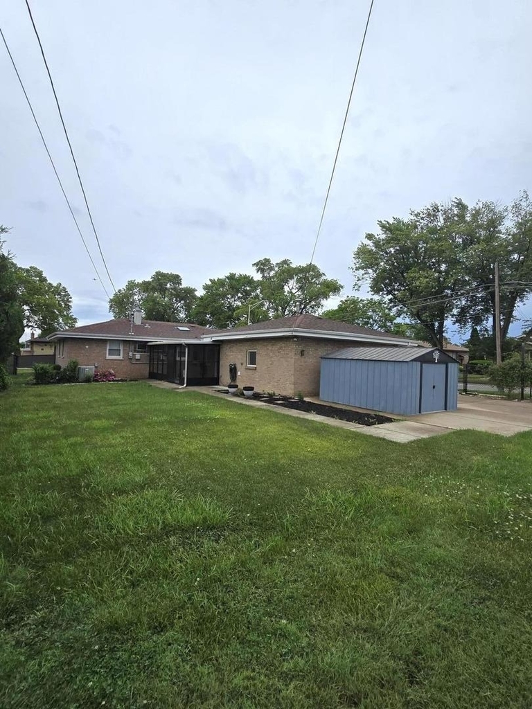 6101 W 82nd Place - Photo 20
