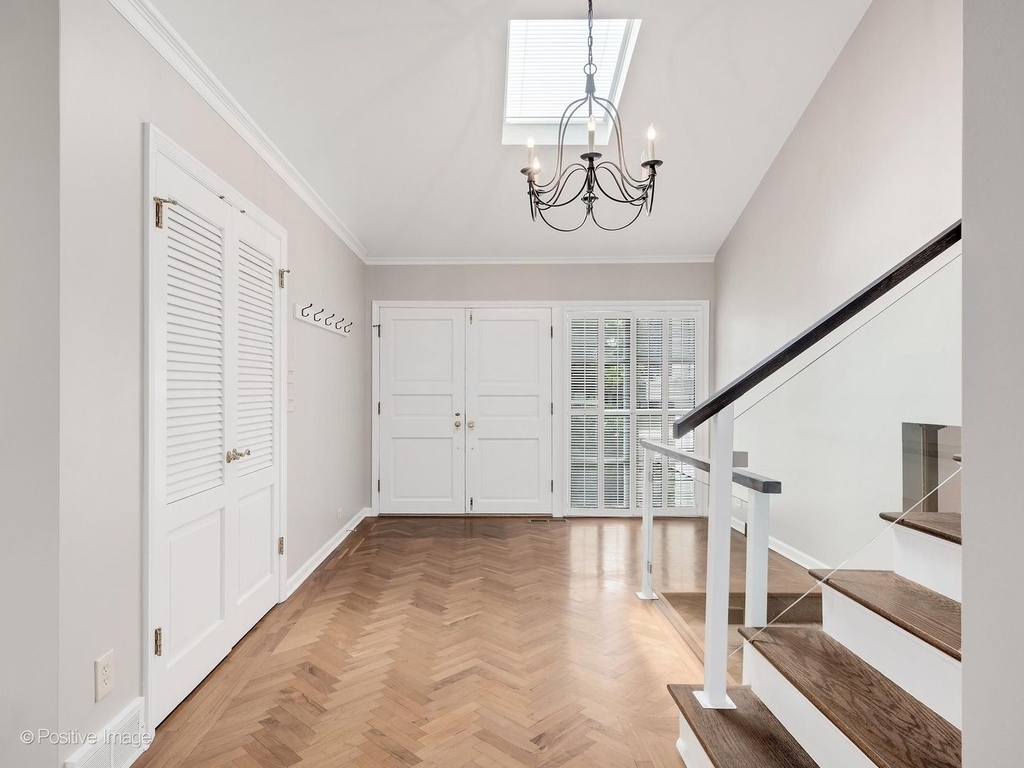 521 Pamela Circle - Photo 1