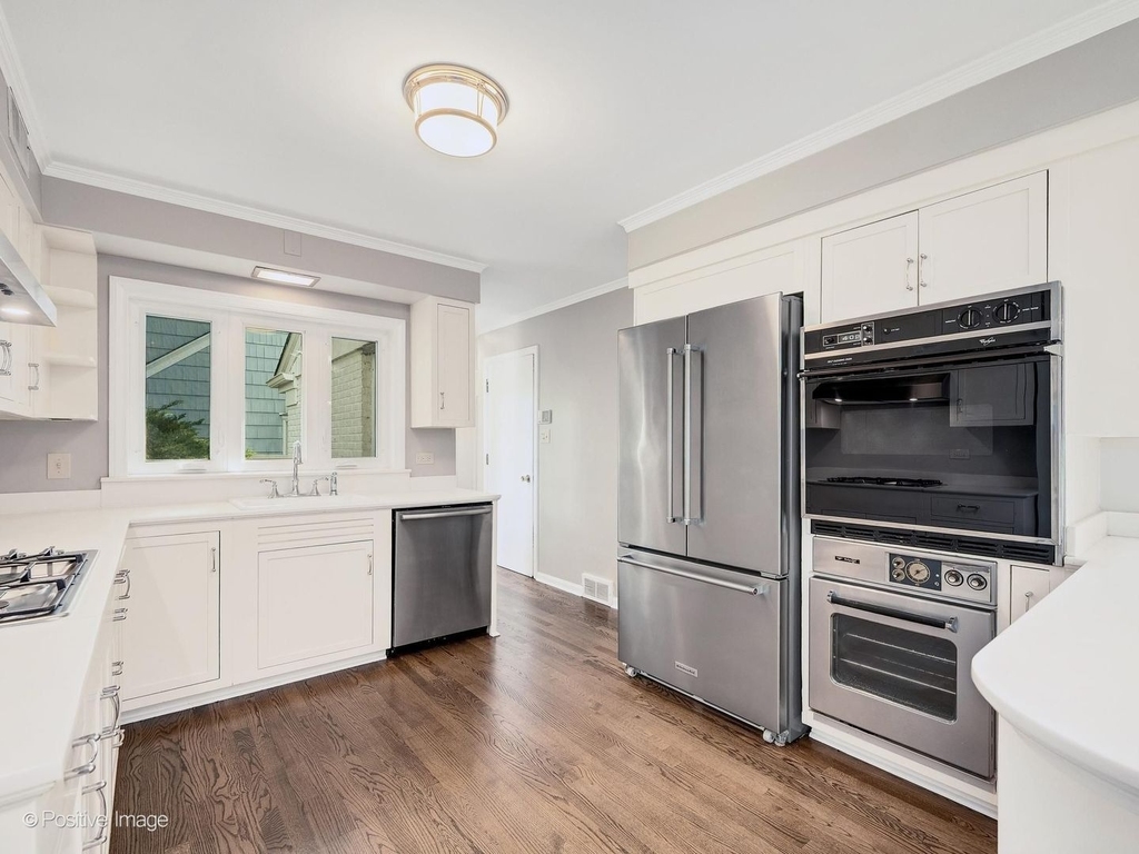 521 Pamela Circle - Photo 9