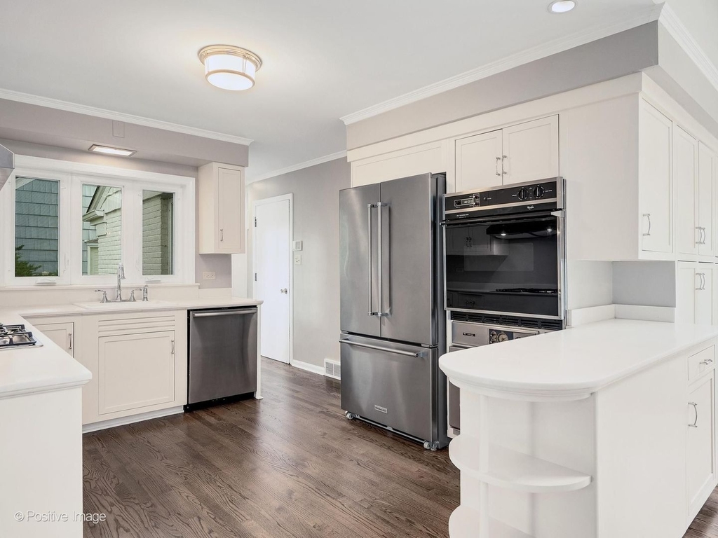 521 Pamela Circle - Photo 6