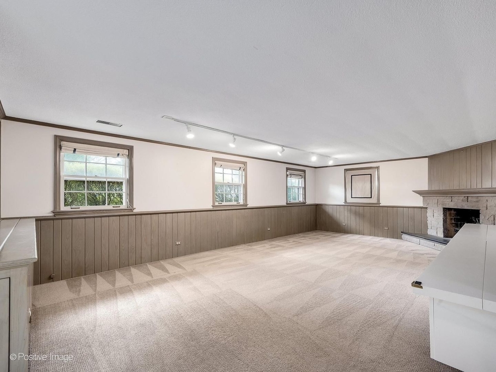 521 Pamela Circle - Photo 19