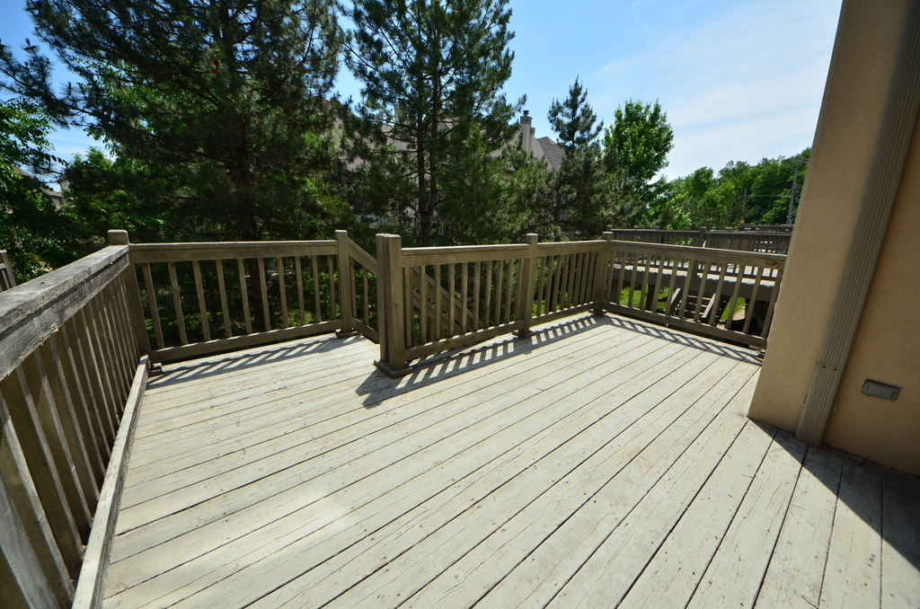1577 S Kembley Avenue - Photo 8