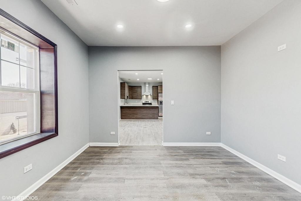 6808 N Clark Street - Photo 14