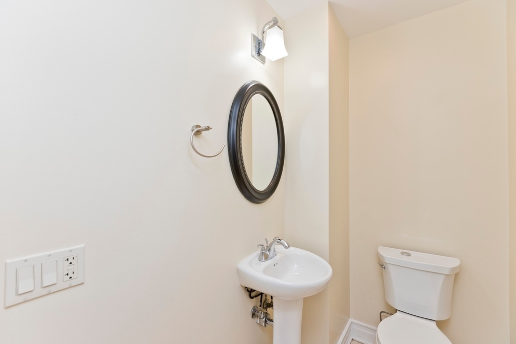 1640 W Fargo Avenue - Photo 13