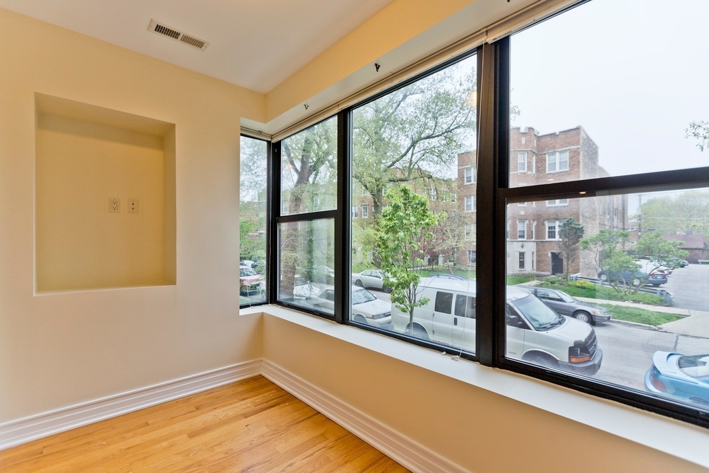 1640 W Fargo Avenue - Photo 9