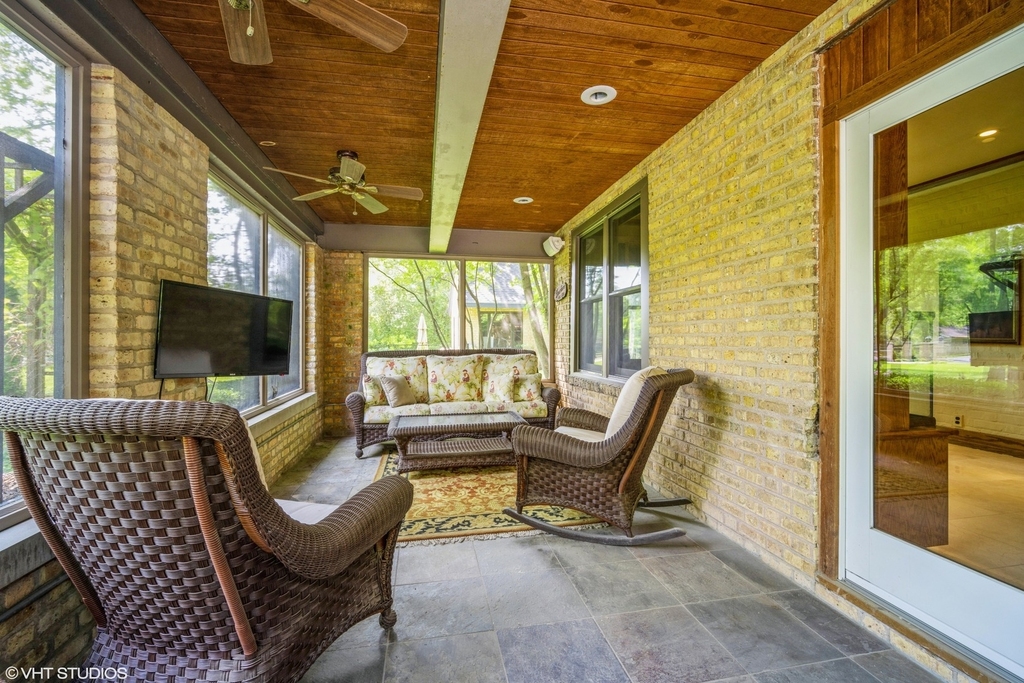 2870 Duffy Lane - Photo 14