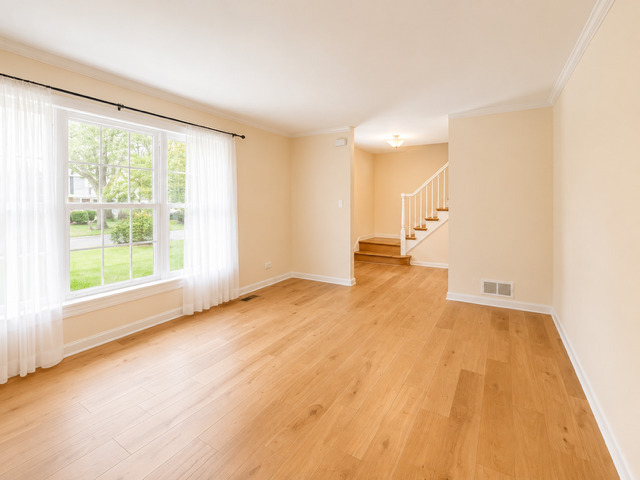 1520 Chippewa Drive - Photo 2