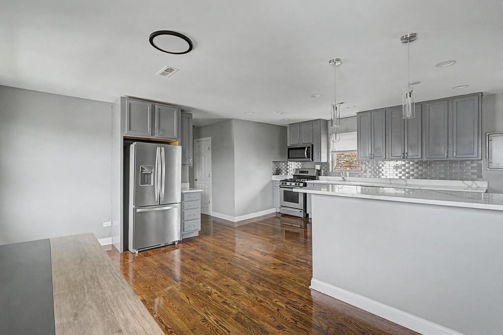 6540 S Maryland Avenue - Photo 7