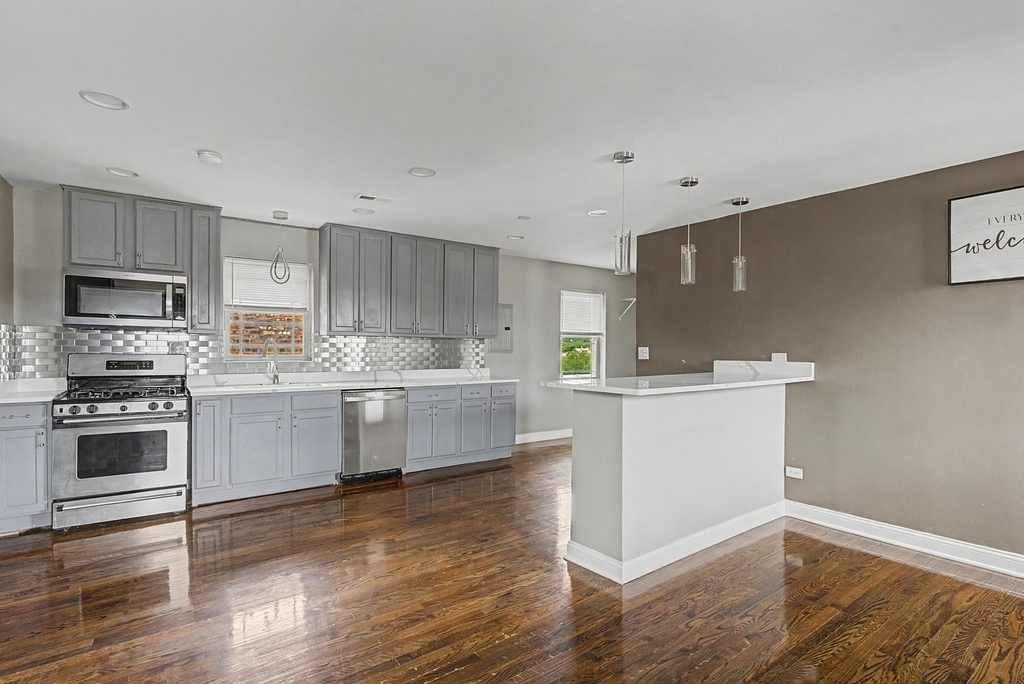 6540 S Maryland Avenue - Photo 5
