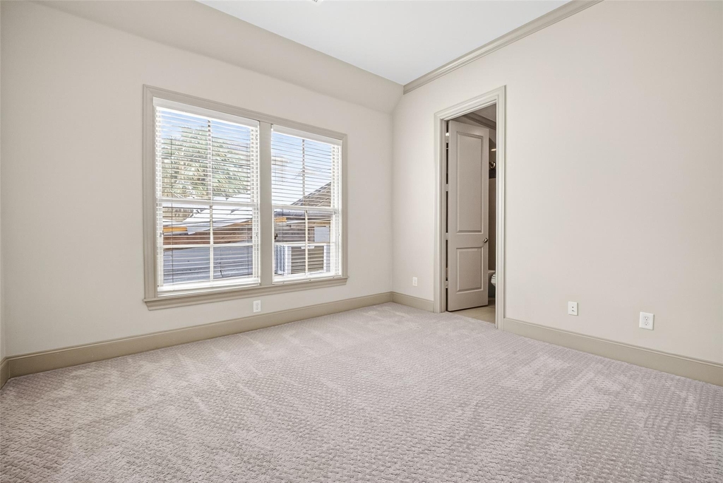 308 W Bell Street - Photo 33
