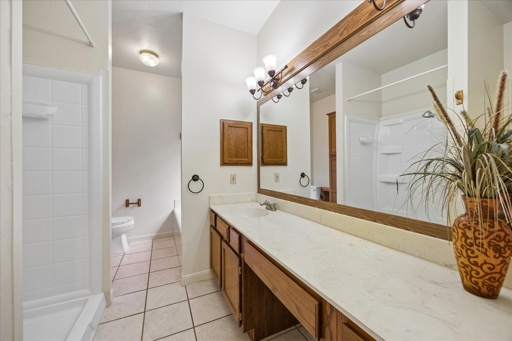 1201 Shadowlake Drive - Photo 5