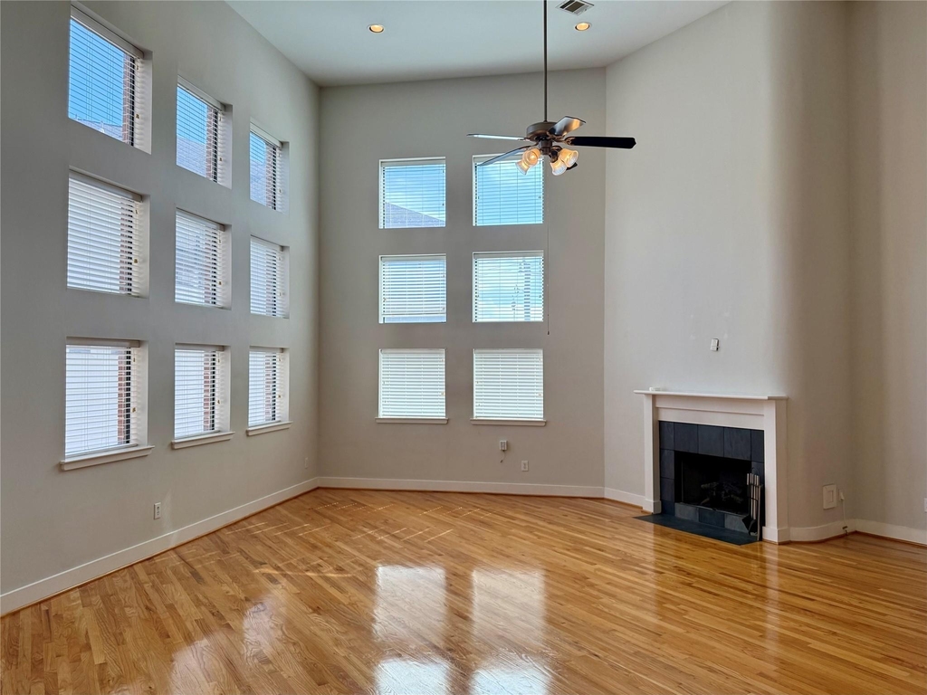 9833 Sandra Ann Court - Photo 12
