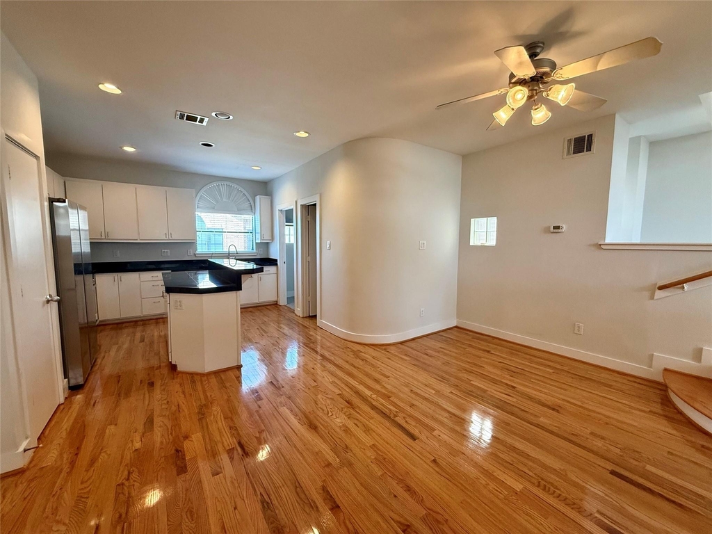 9833 Sandra Ann Court - Photo 14