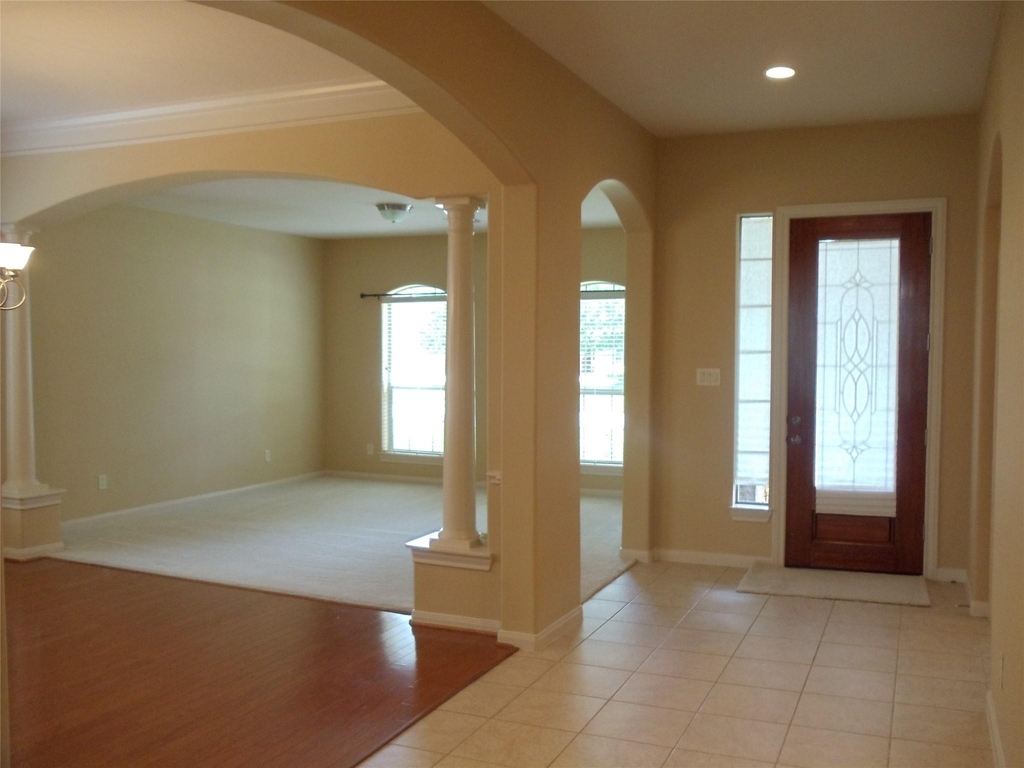 2510 Cambria Court - Photo 4