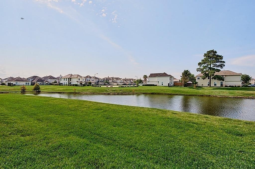 10903 Windfern Lakes Street - Photo 20