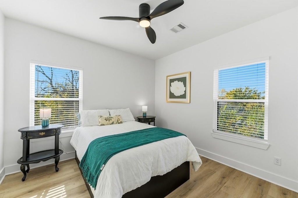 3327 Cornell Street - Photo 20