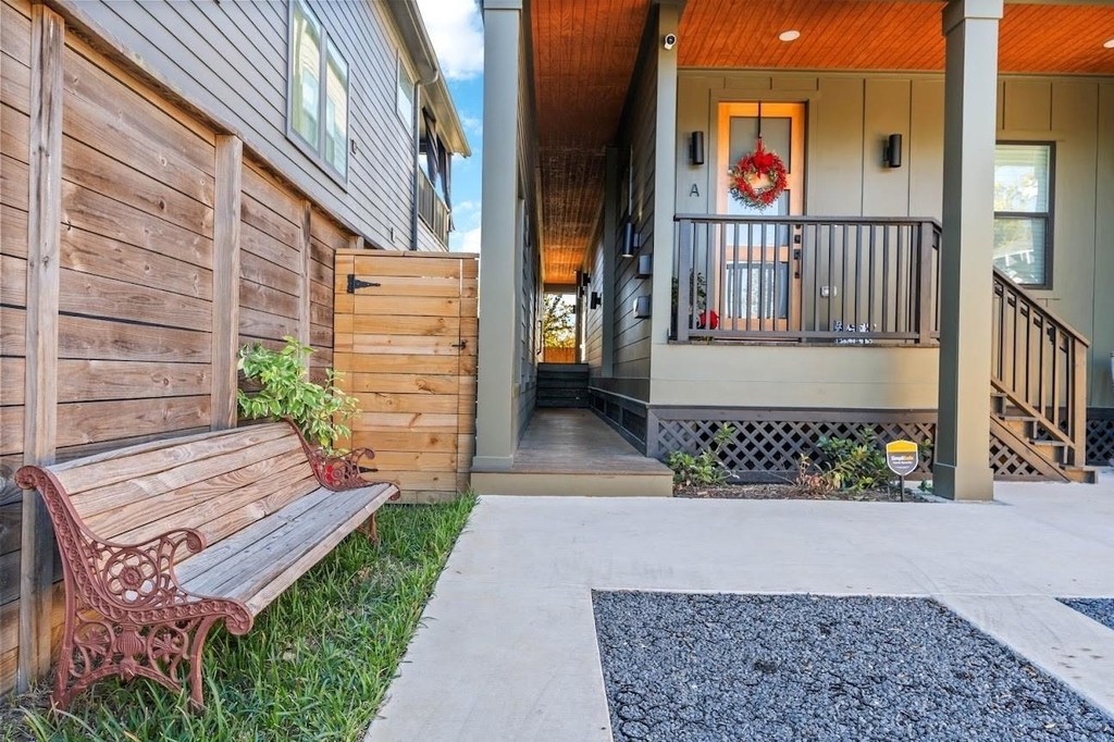 3327 Cornell Street - Photo 38