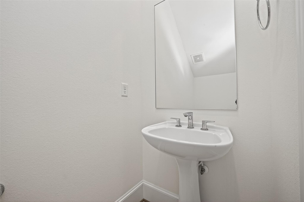 2713 Kinsley Oaks Drive - Photo 18