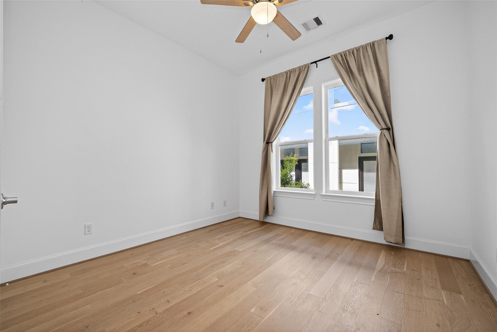 2713 Kinsley Oaks Drive - Photo 28